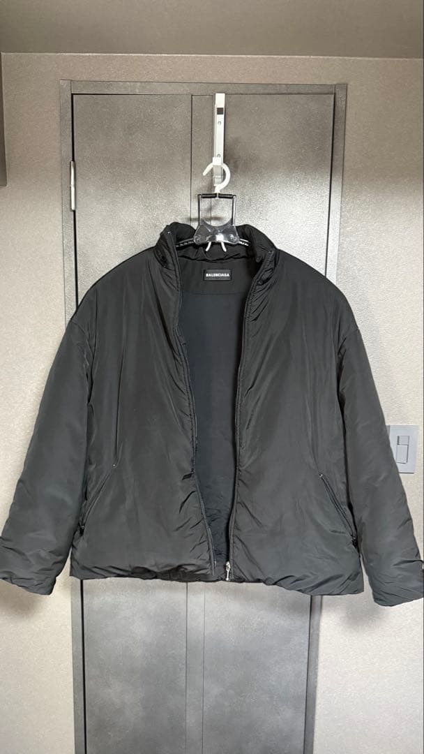 BALENCIAGA バレンシアガ ダウンジャケット 黒 ブラック サイズ44