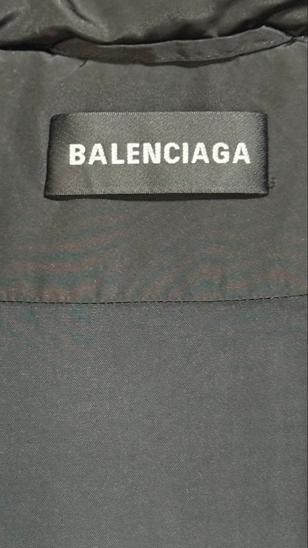 BALENCIAGA バレンシアガ ダウンジャケット 黒 ブラック サイズ44