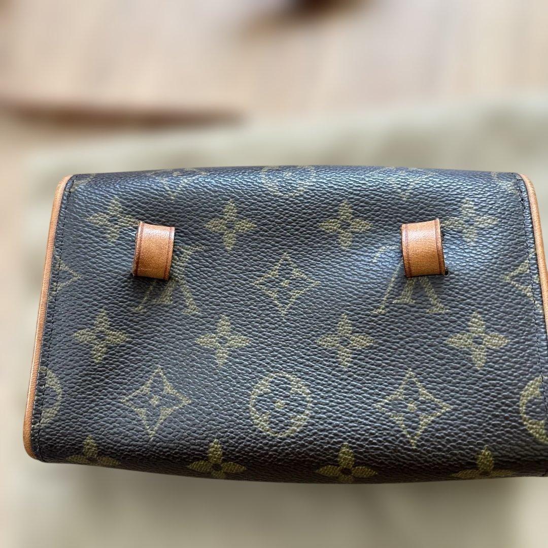 Louis Vuitton モノグラム フロランティーヌcds