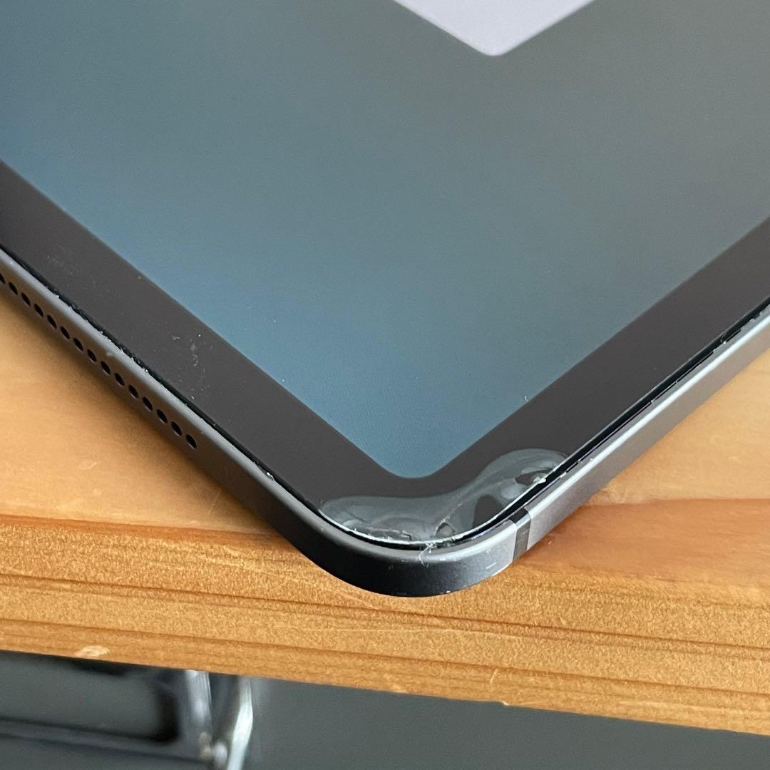 SIMフリー iPad Pro 12.9インチ（第3世代） セルラー （訳あり）