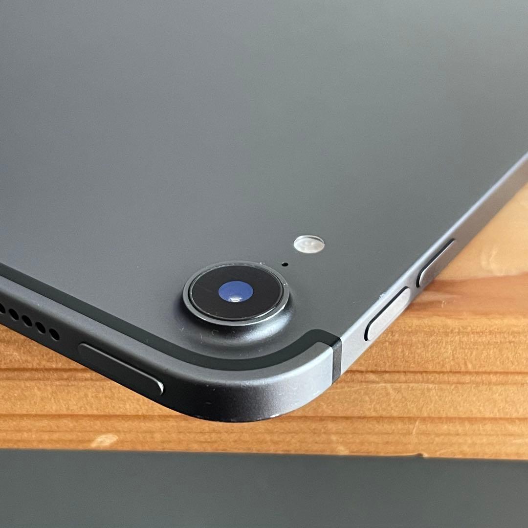 SIMフリー iPad Pro 12.9インチ（第3世代） セルラー （訳あり）