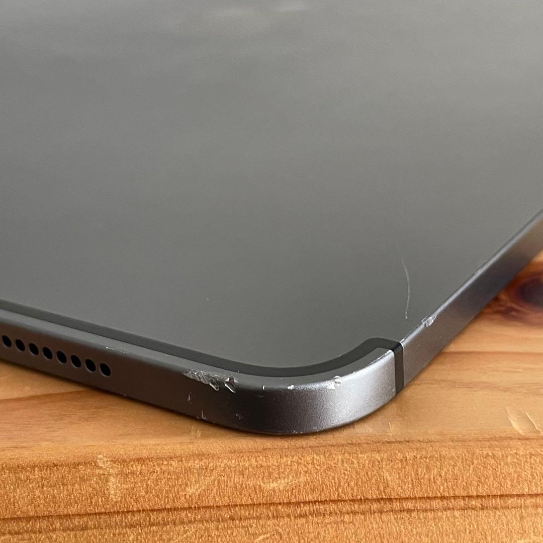 SIMフリー iPad Pro 12.9インチ（第3世代） セルラー （訳あり）