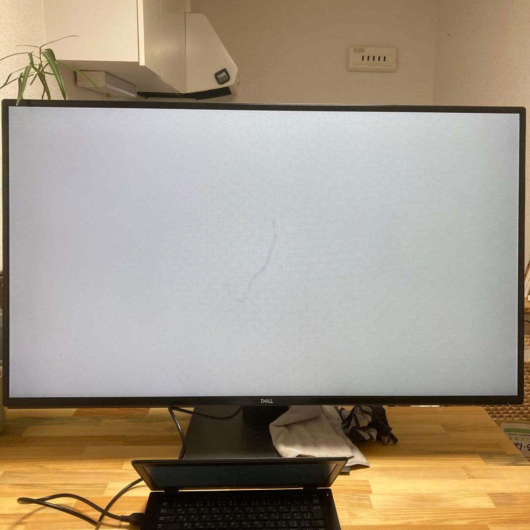 DELL U4320Q 42.51インチ PCモニター HDMI接続