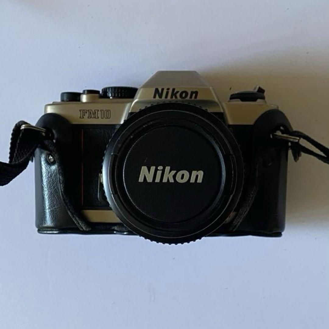 【中古品】Nikon FM10 フィルム一眼レフ