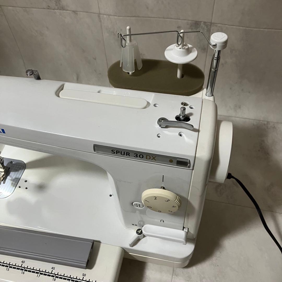 JUKI TL-30DX WHITE 本体　職業用　本縫い
