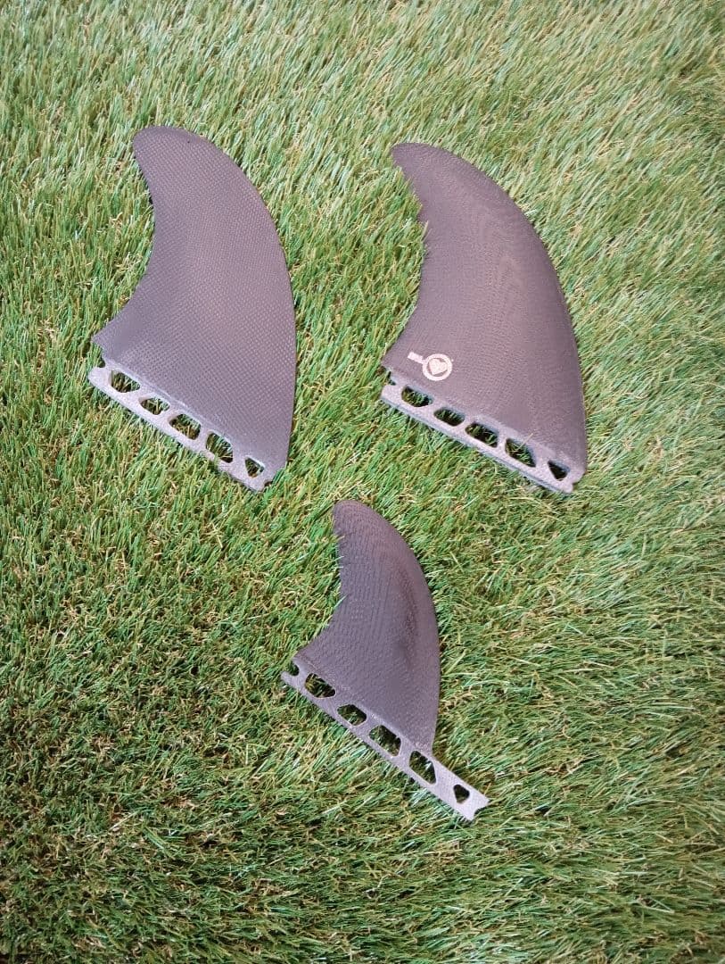 T*i様 ブラックハート　BH2+1 フィン　フューチャーフィン　ツインスタビ