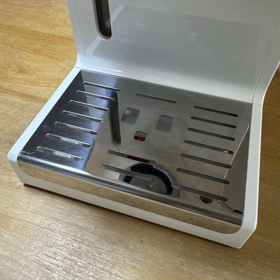 DeLonghi エスプレッソマシン　ECP3220J-W