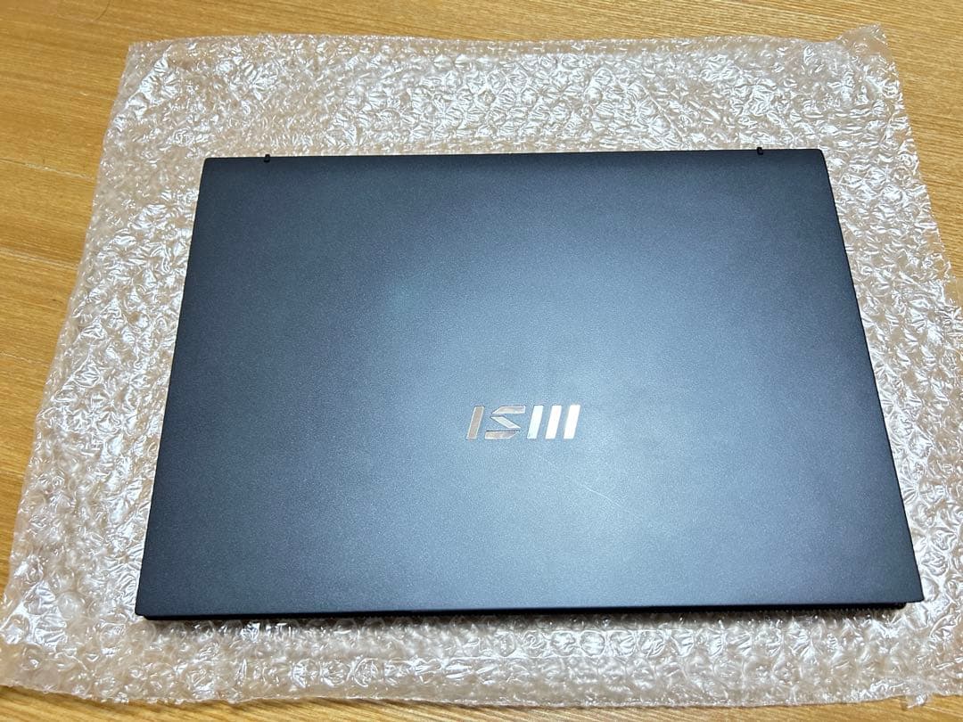 【特価】【美品】MSI ノートPC Core Ultra 7 155H搭載