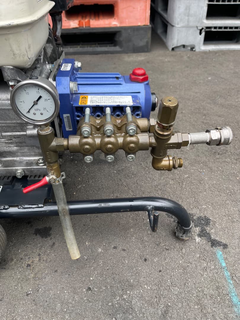 ガソリンエンジン式高圧洗浄機HPJ-4120ME-TK本体 & 給水ホース