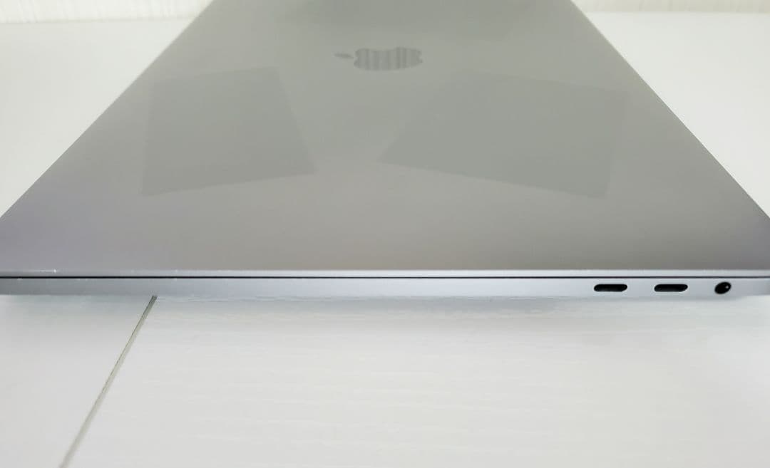 MacBook Pro13 2020年 32GB 512GB A2251