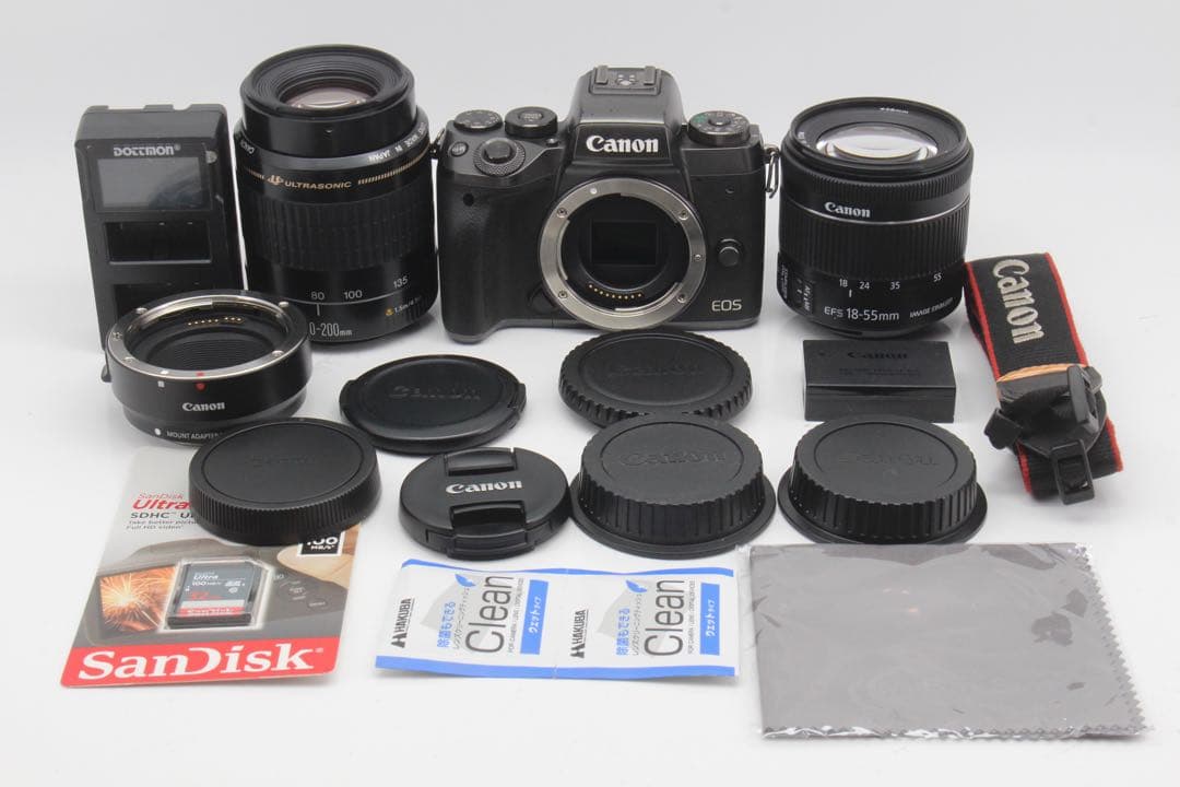 とっても便利なダブルレンズ＆人気ミラーレス❣️Canon キヤノン EOS M5❣️