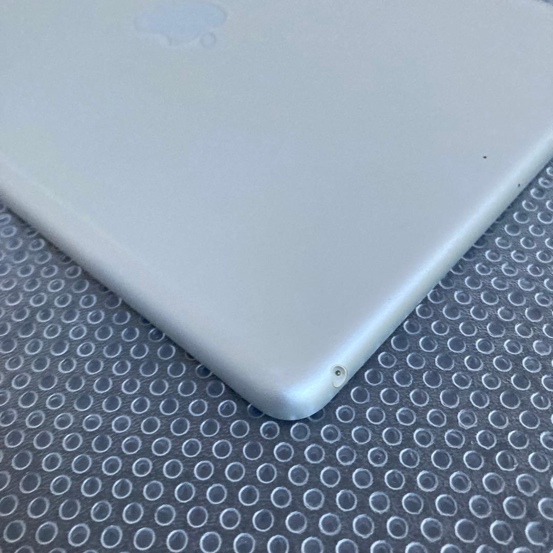 4071【早い者勝ち】電池良好☆iPad8第8世代128GB WIFIモデル☆