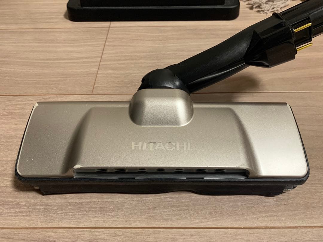 HITACHI日立充電式掃除機PV-BH900Jパワーブーストサイクロン