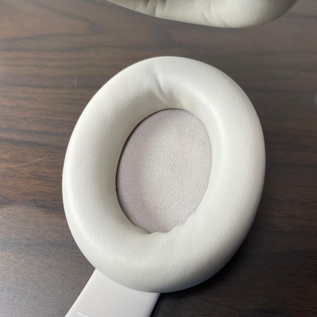 Beats Studio Pro A2924 サンドストーン ビーツスタジオプロ