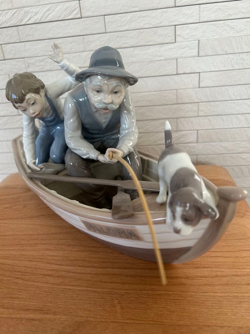 リヤドロ　おじいちゃんと魚釣り