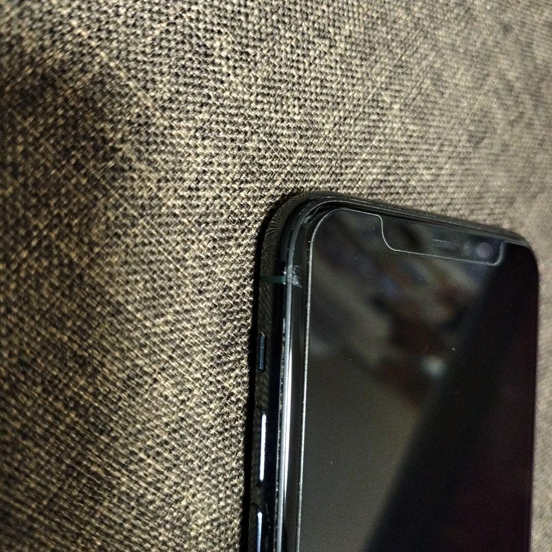 Apple iPhone 11 Pro ミッドナイトグリーン