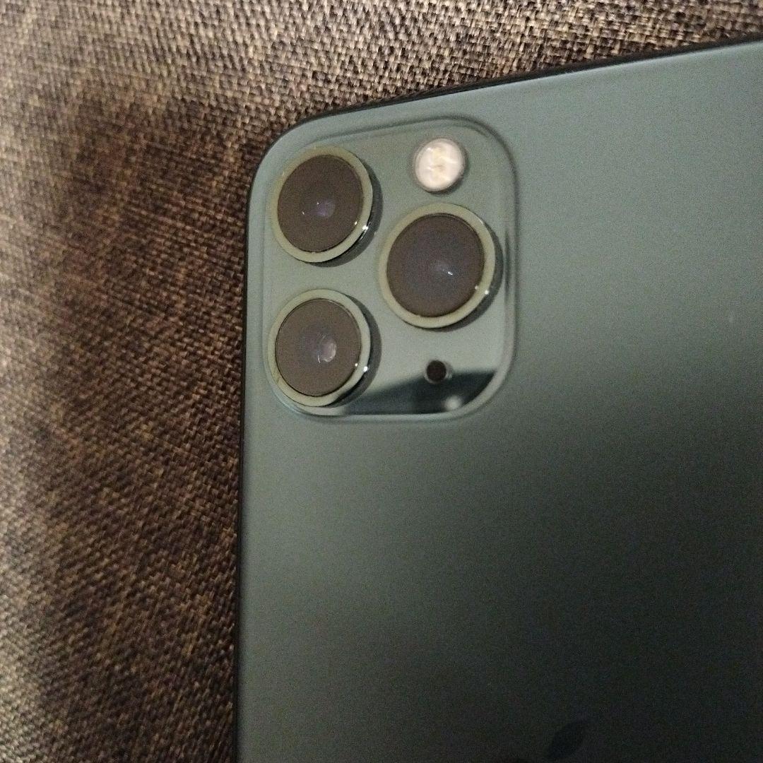Apple iPhone 11 Pro ミッドナイトグリーン