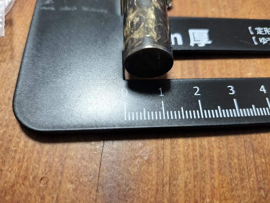 仁丹ケース 　小物入れ　銀製 アンティーク ヴィンテージ　925　工芸品