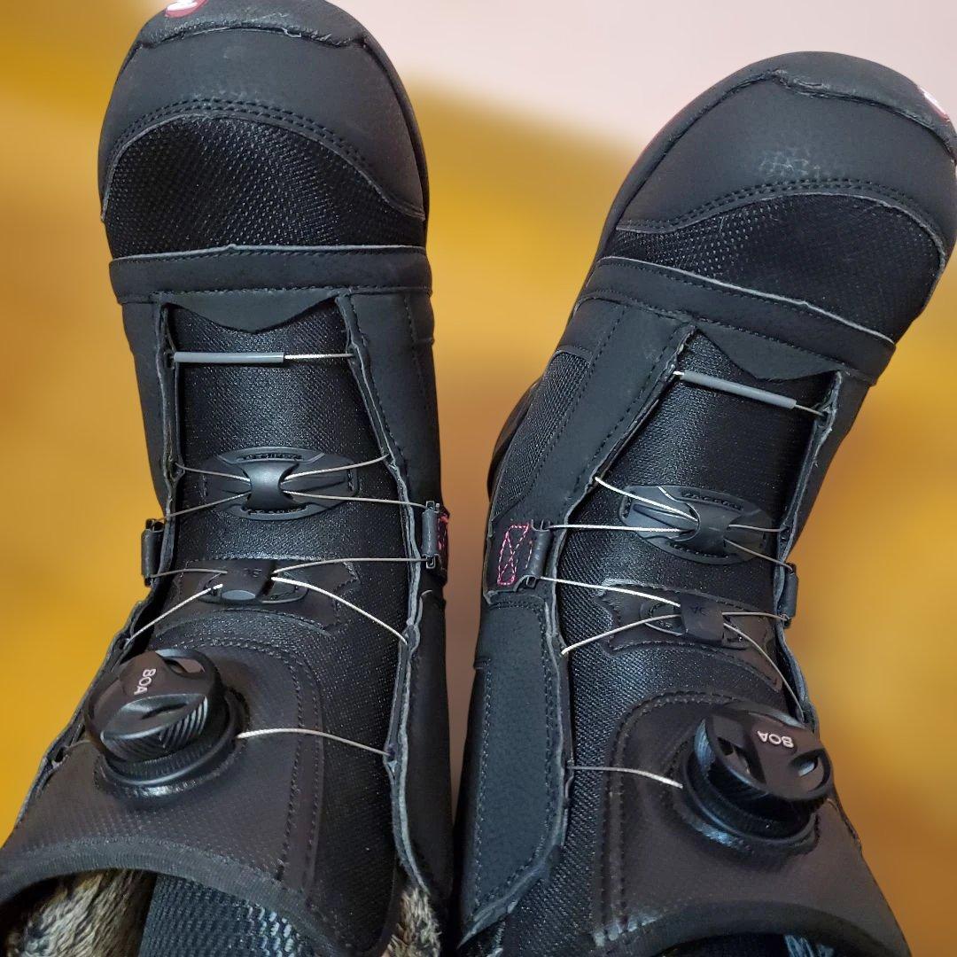 美品 ROSSIGNOL BOA 女性用スノーボードブーツ ダイヤル式