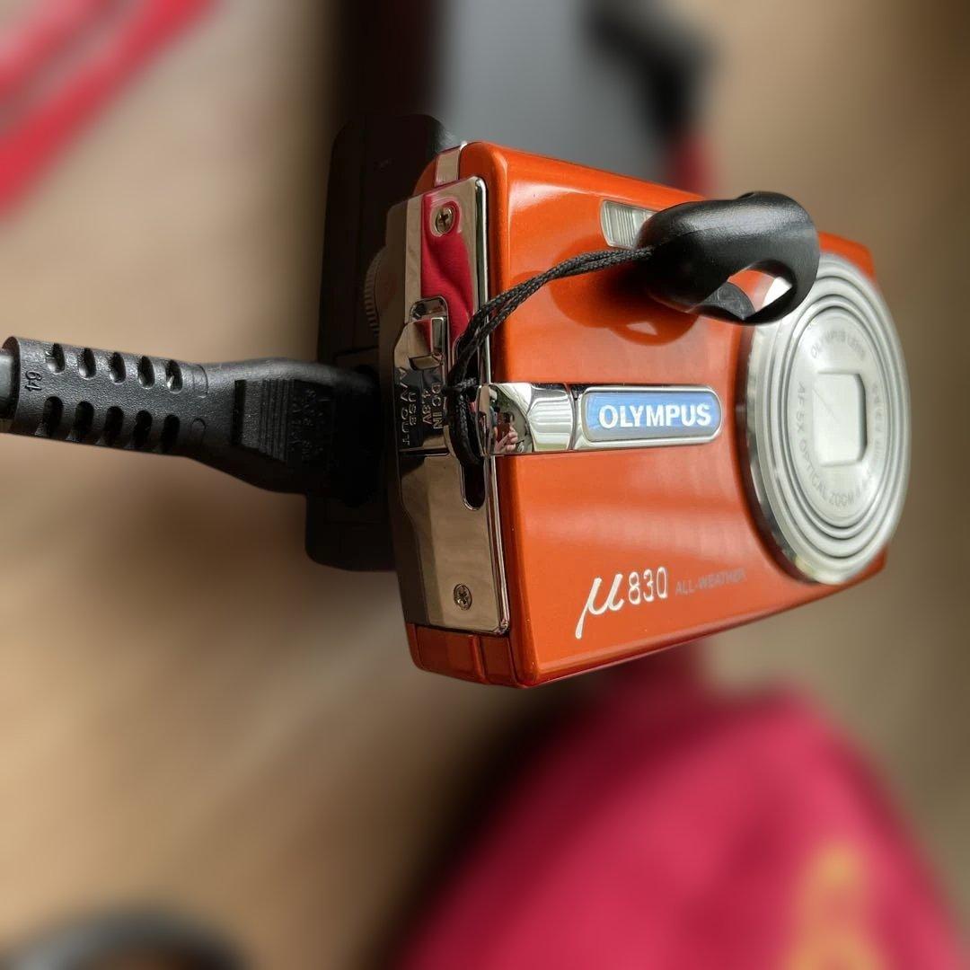 OLYMPUS オリンパス μ830 ミュー オレンジ コンパクトデジタルカメラ