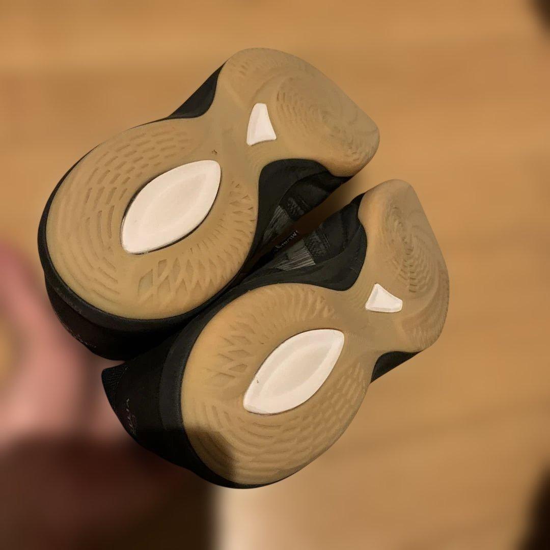 ミズノ　モレリア　24.0