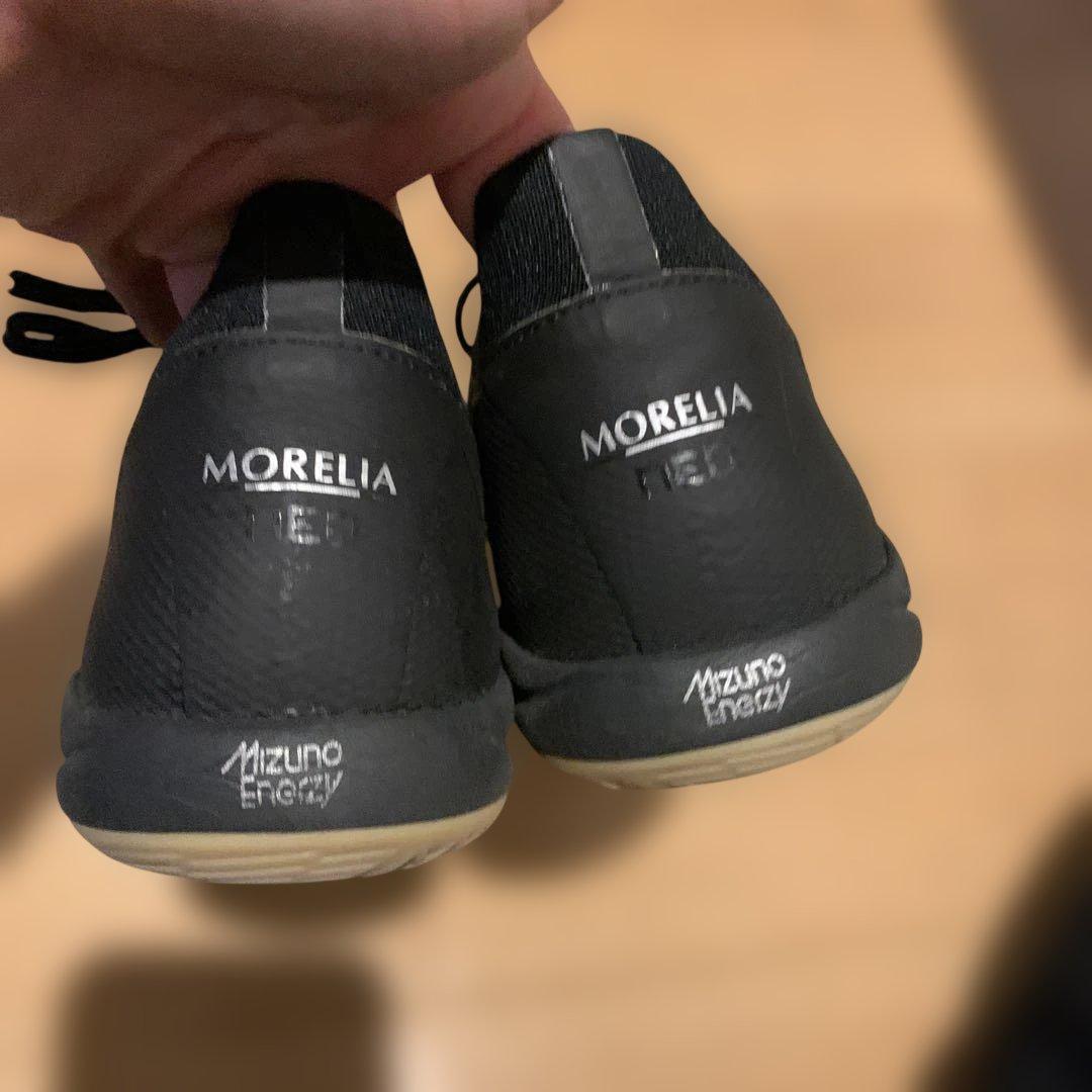 ミズノ　モレリア　24.0