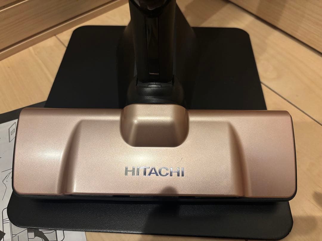 日立 HITACHI コードレスクリーナー 掃除機　PV-BHL4000J