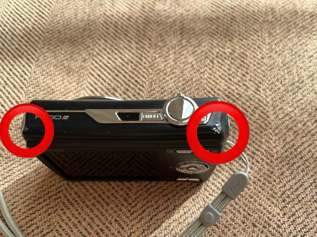 デジタルカメラ FUJIFILM FinePix F100fd