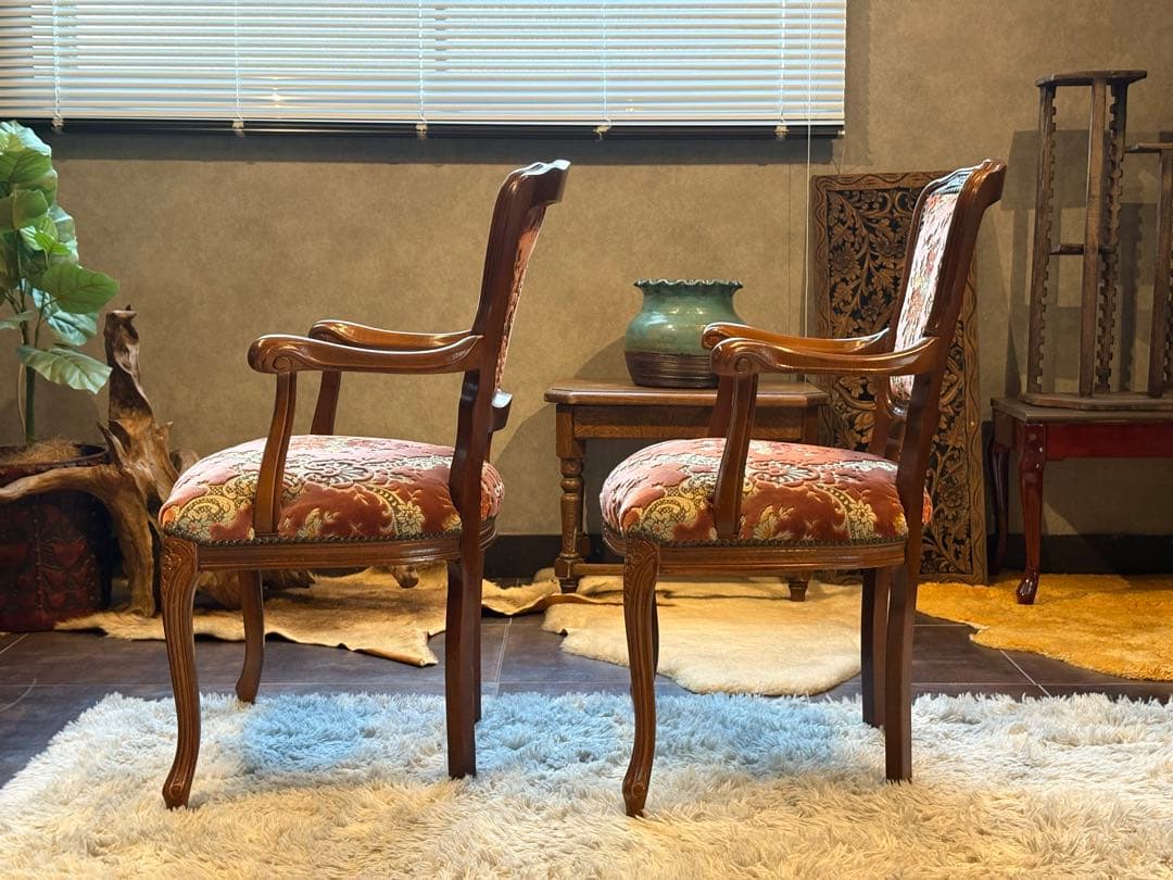 ヴィンテージ　ロココ　アームチェア　猫脚　クラシック　クラシカル　金華山織　IY