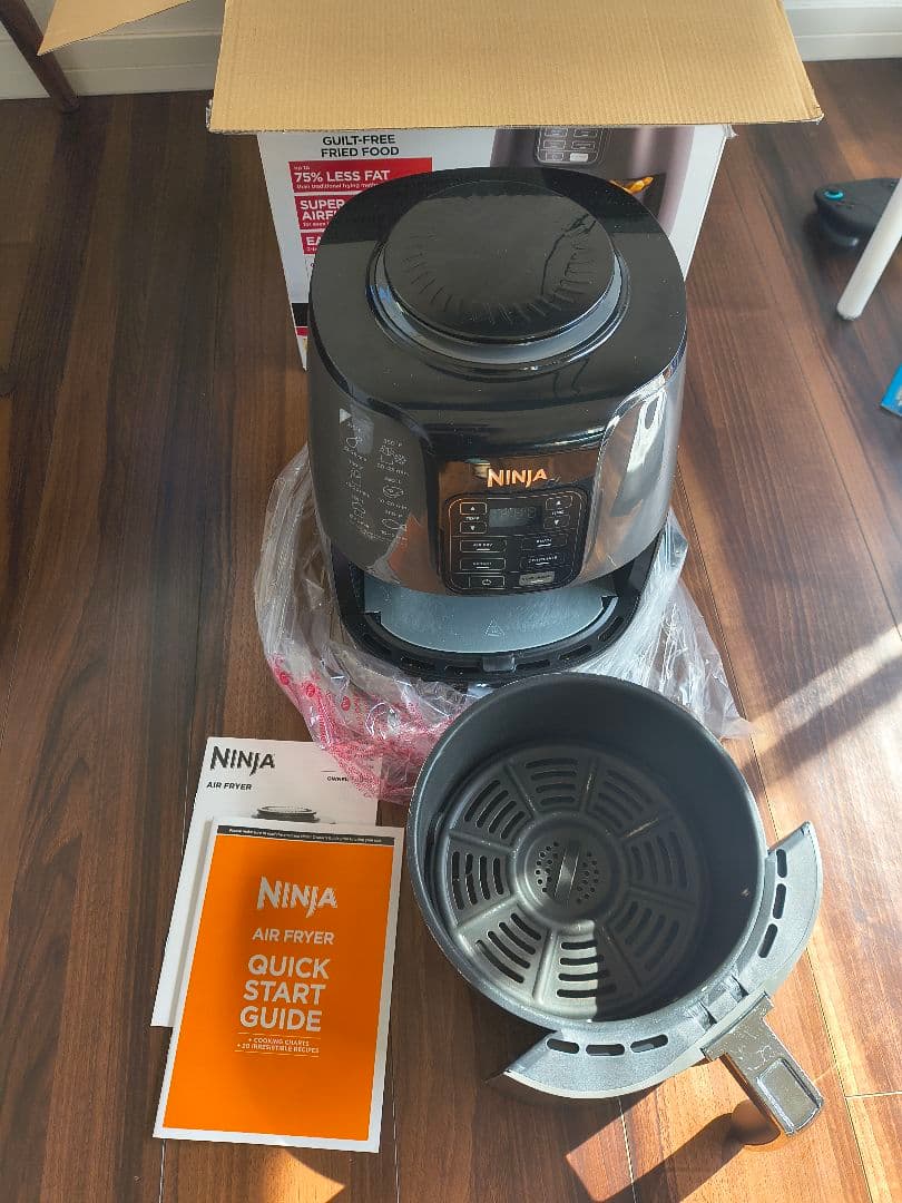 ​【希少/アメリカ購入】Ninja エアフライヤー AF100 4-QT 箱付き