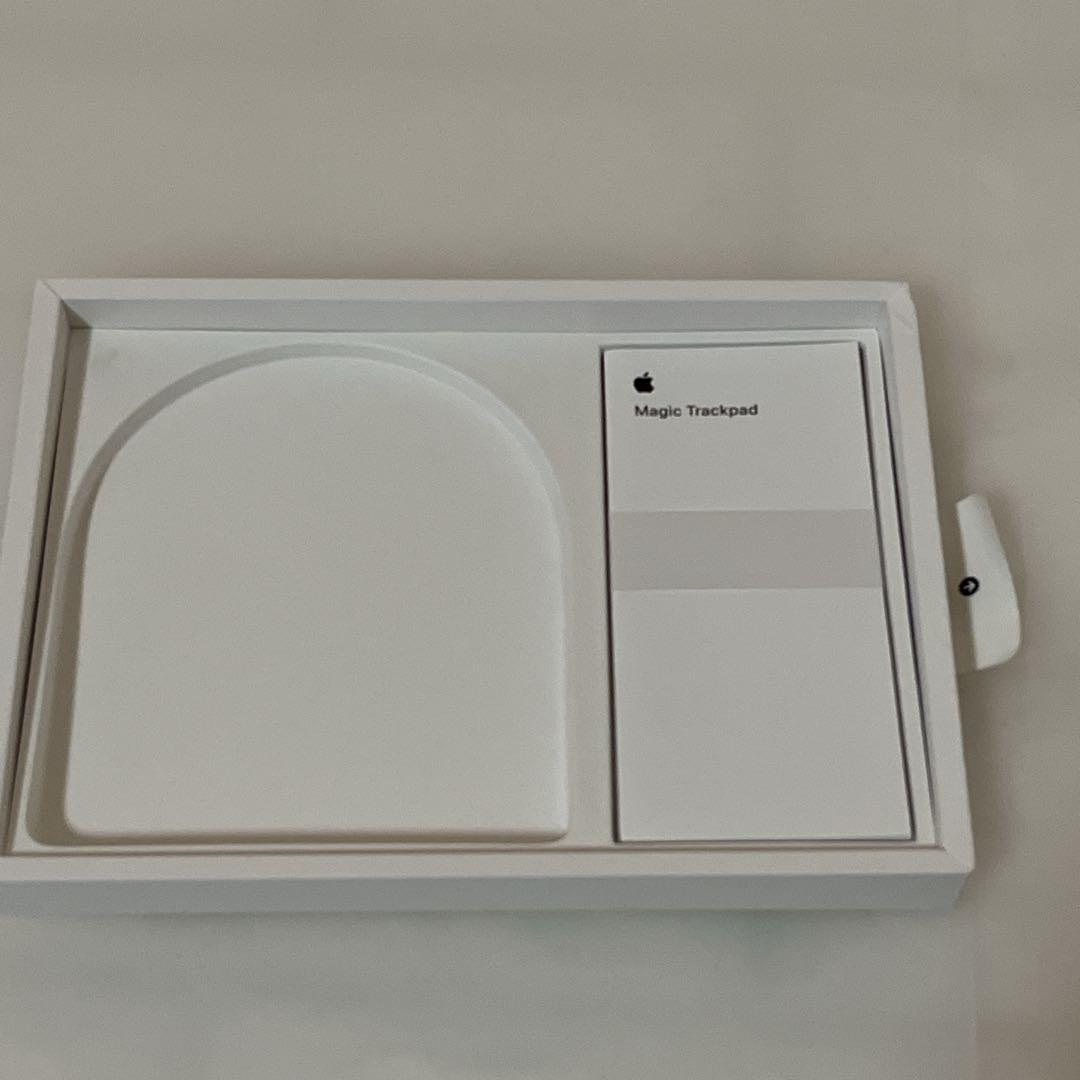 Magic Trackpadブラック&シルバー Multi-Touch 第3世代