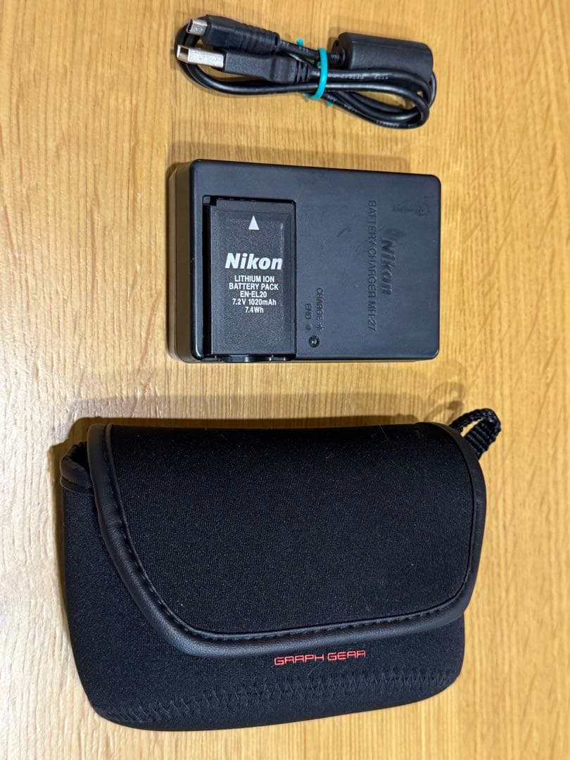 【箱有,ポーチ付】良品 ニコン APS-Cデジカメ COOLPIX A