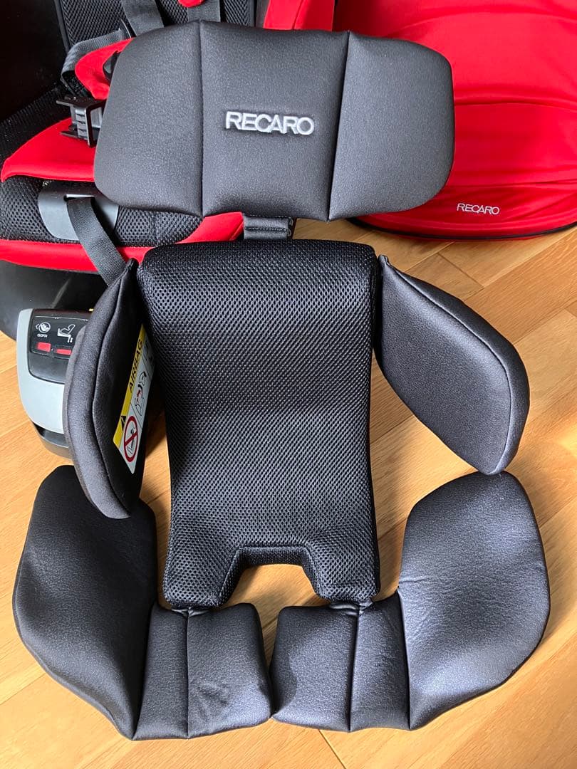 RECARO チャイルドシート レッド