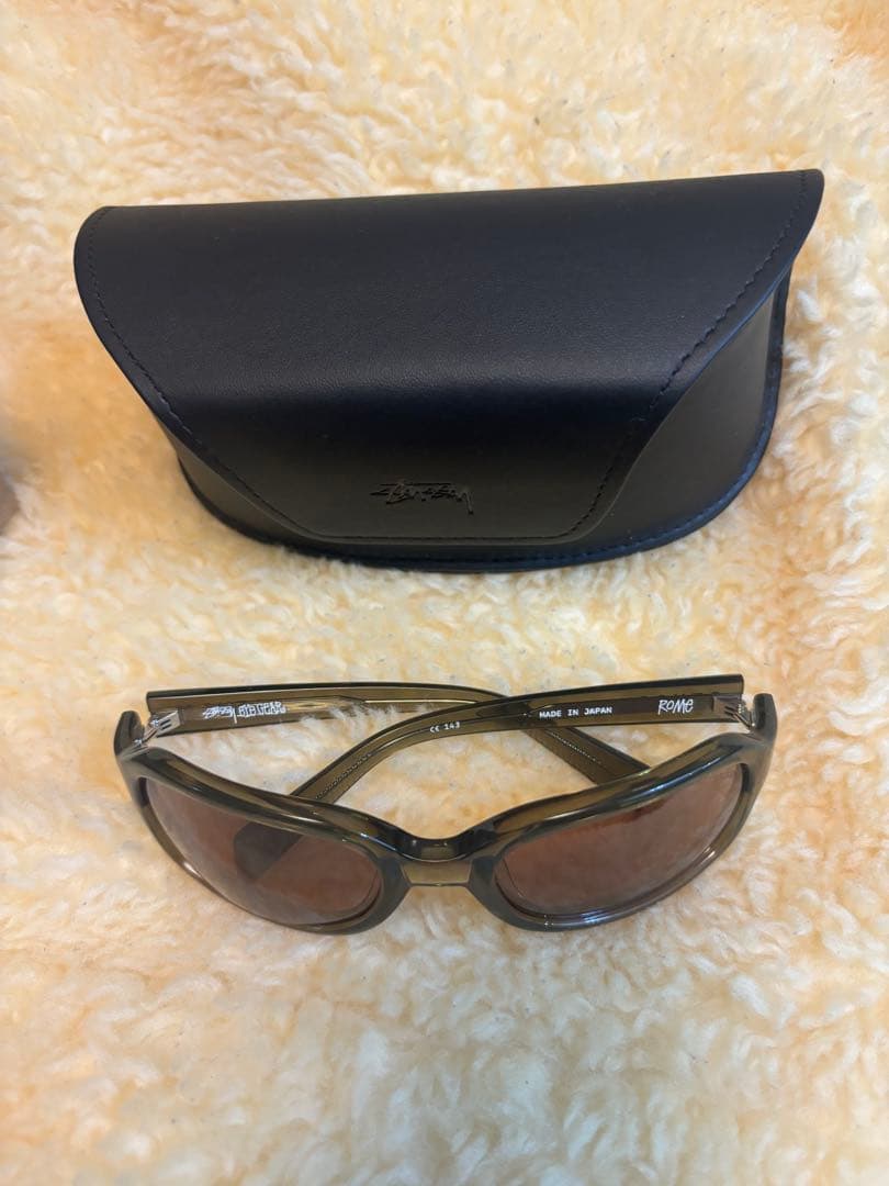 Stussy サングラス　2025