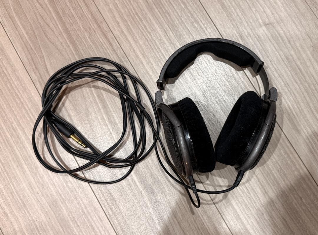 SENNHEISER HD650 パッド交換済み