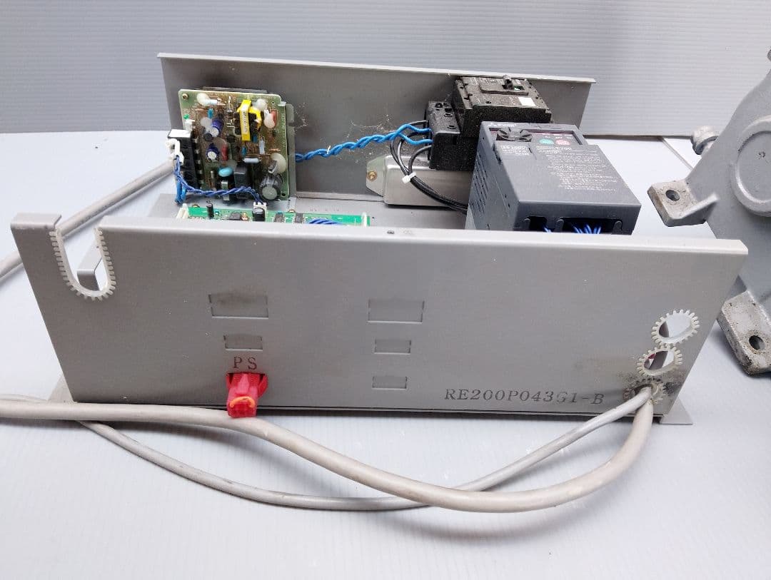 三菱電機製エレベーター用トラクションマシン(あ44)