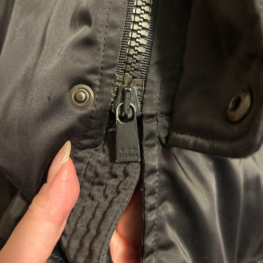 タトラス　ダウン　メンズ　サイズM