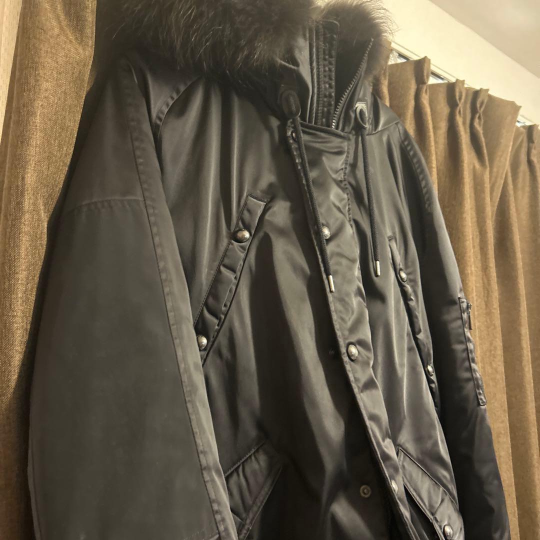 タトラス　ダウン　メンズ　サイズM