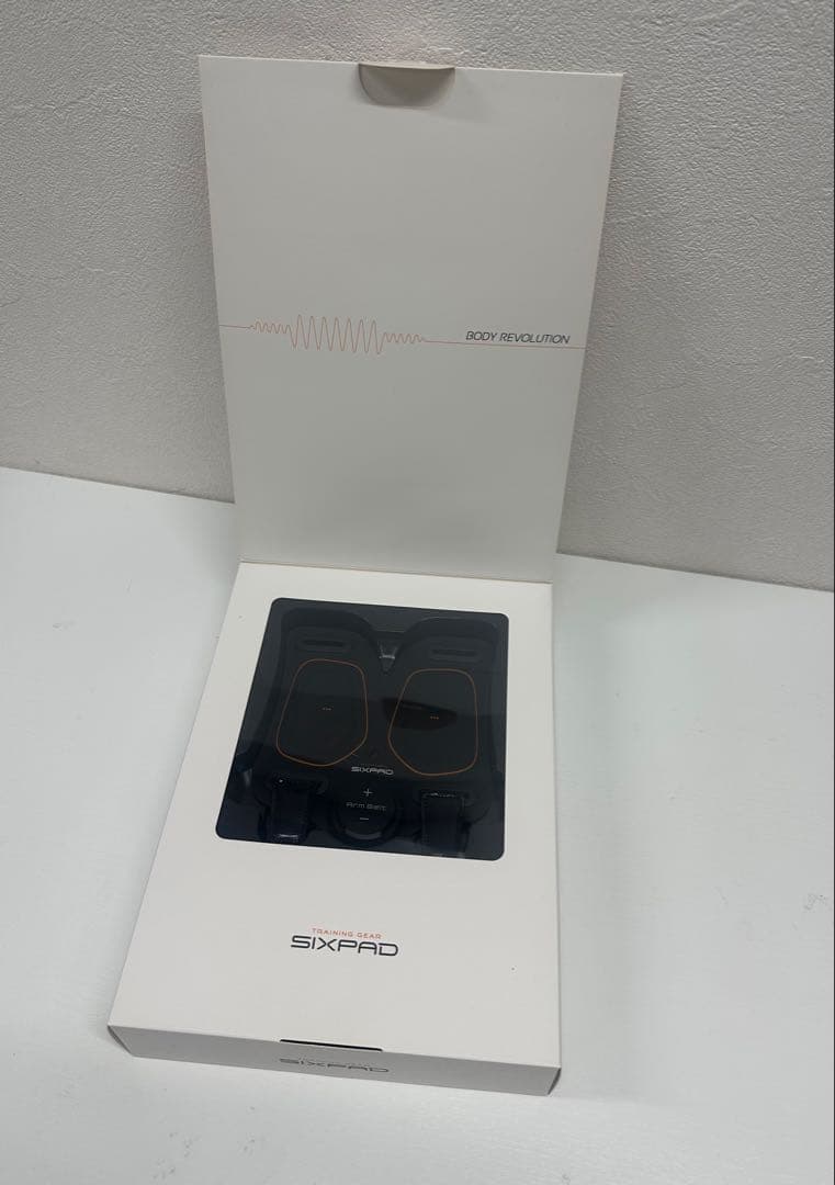 ◆新品まとめ割対応します◆シックスパッドアームベルト