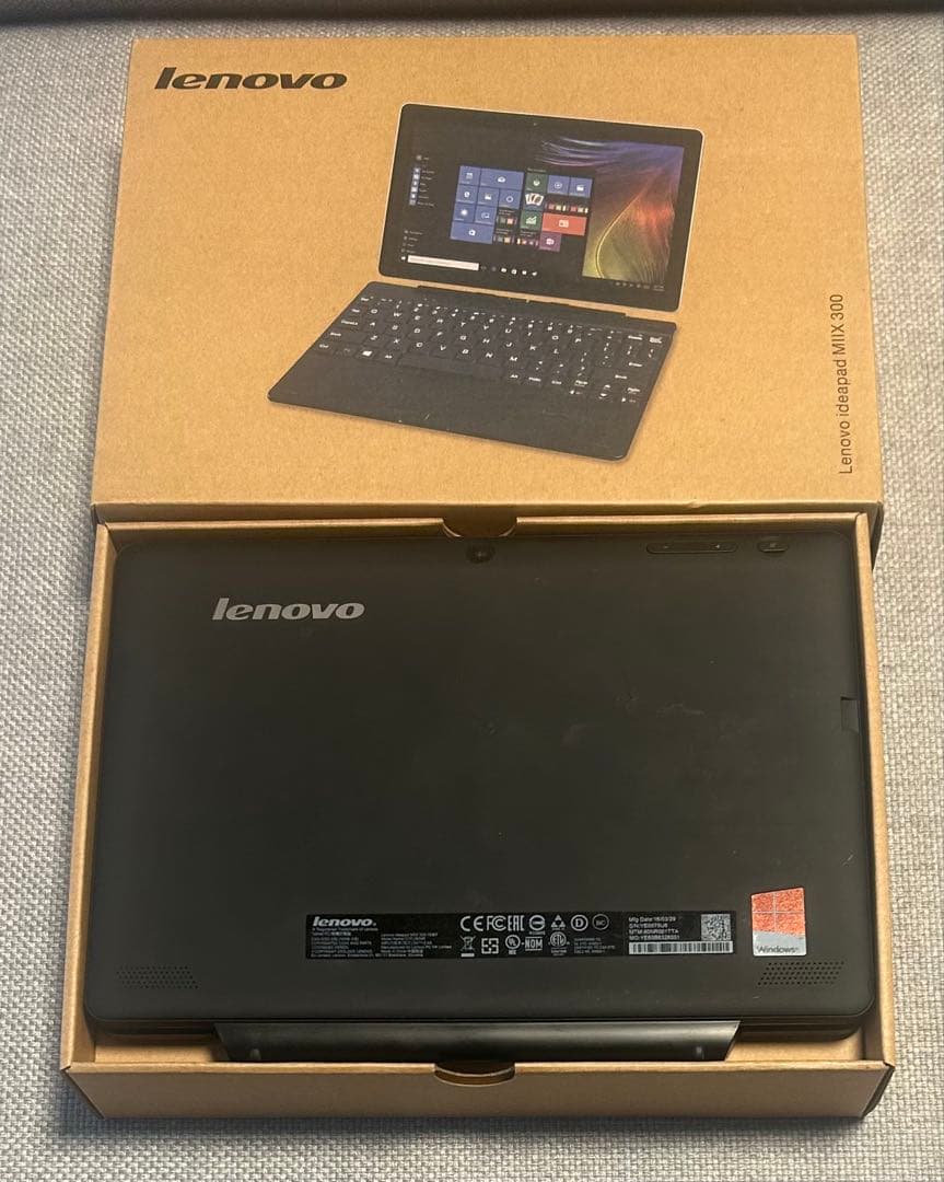 Windowsノート本体 Lenovo 2in1 IdeaPad Miix300-10IBY
