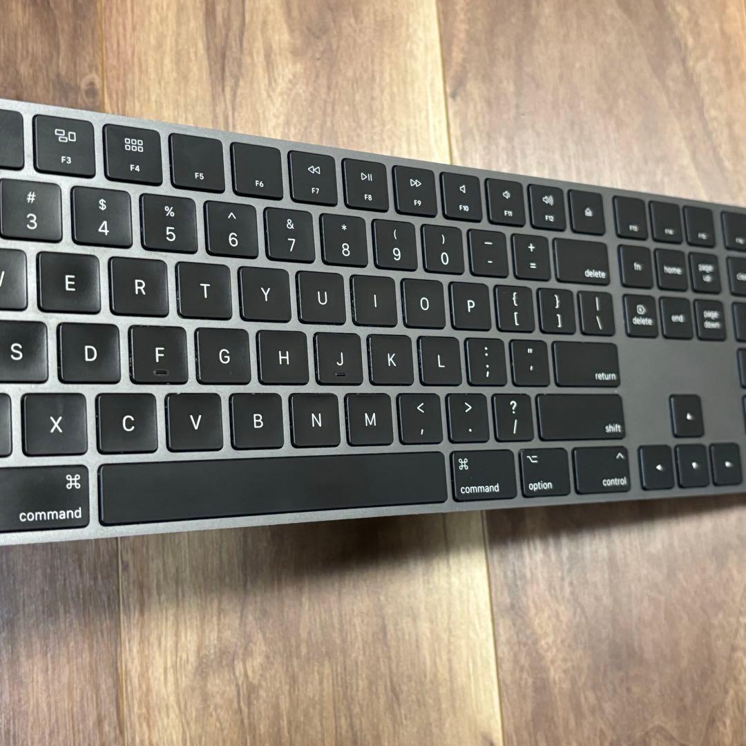 Apple Magic Keyboard スペースグレー (A1843) 箱あり