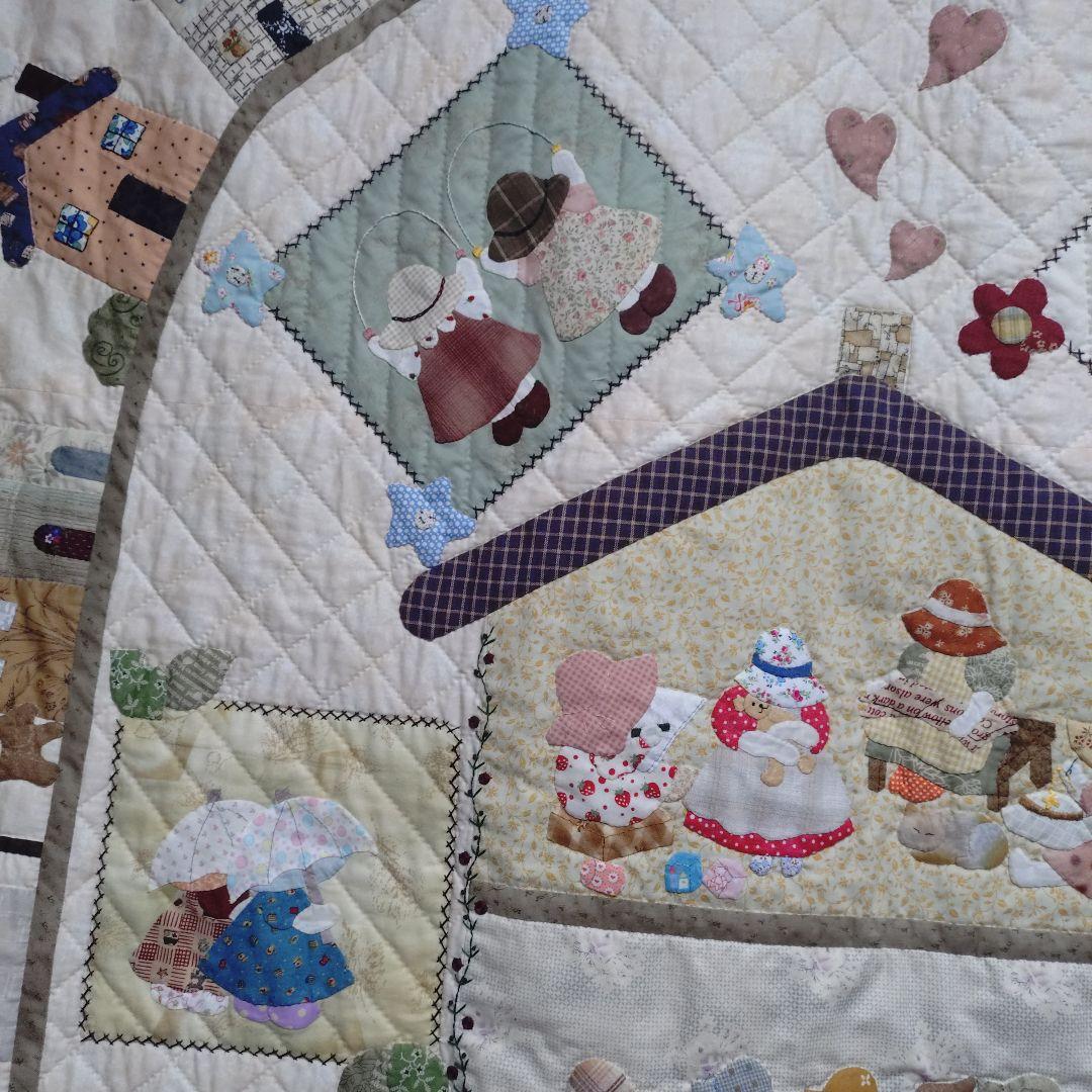 ハンドメイド　パッチワークベッドカバー