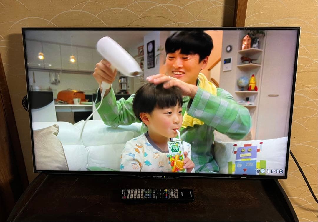 Sharp液晶カラーテレビLC-40U30 2016年