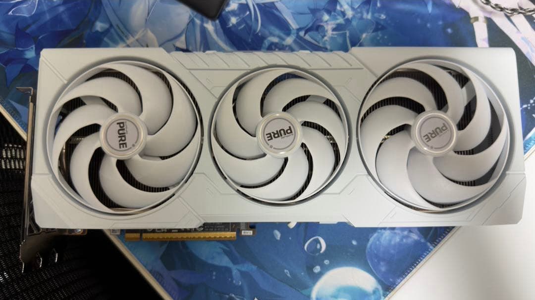 グラフィックボード・グラボ・ビデオカード Sapphire AMD Radeon RX 9070XT