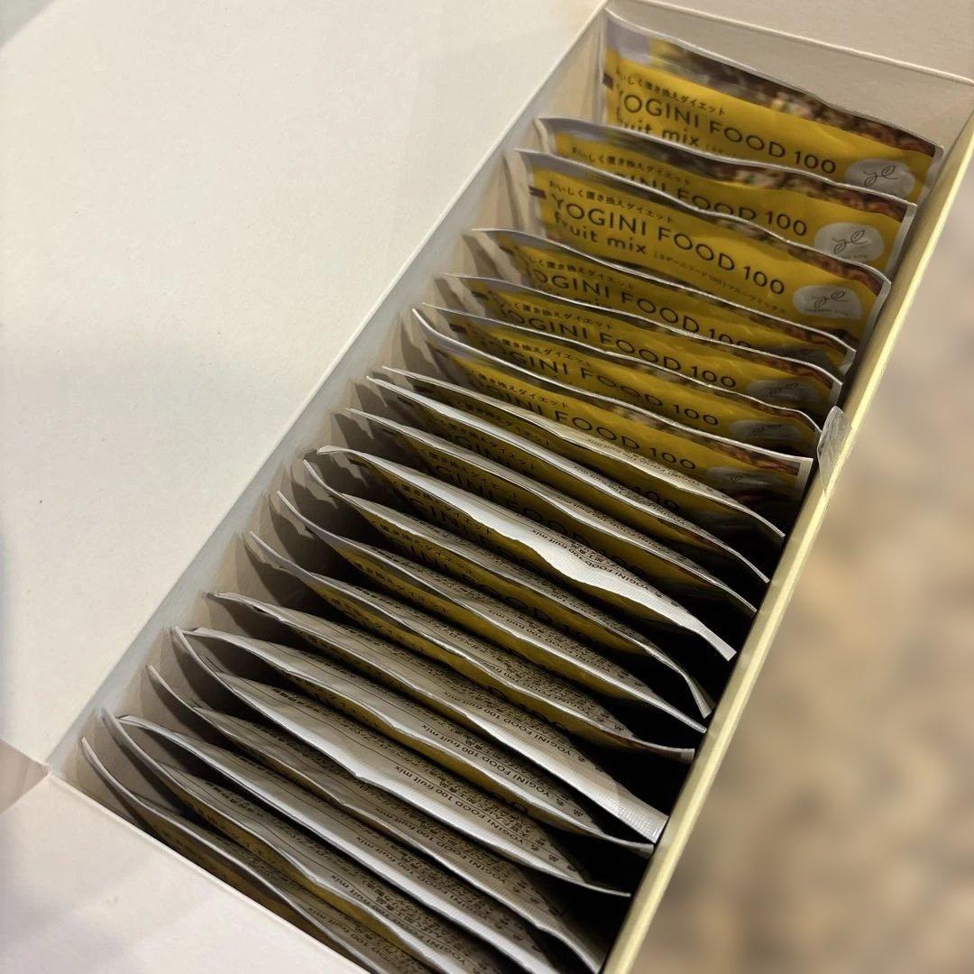 YOGINI FOOD 100 fruit mix 新品未使用未開封