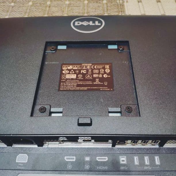 Dell ディスプレイ モニター UP2414Q 23.8インチ/4k