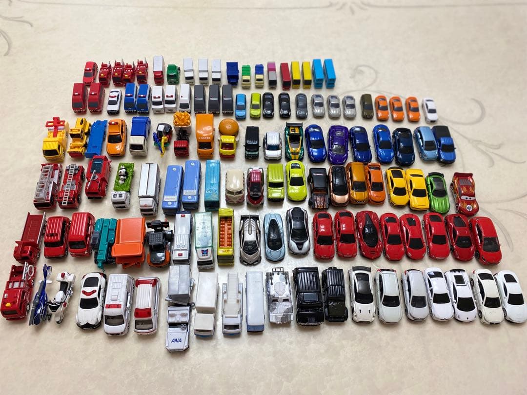 トミカ　ミニカー　120台　まとめ売り