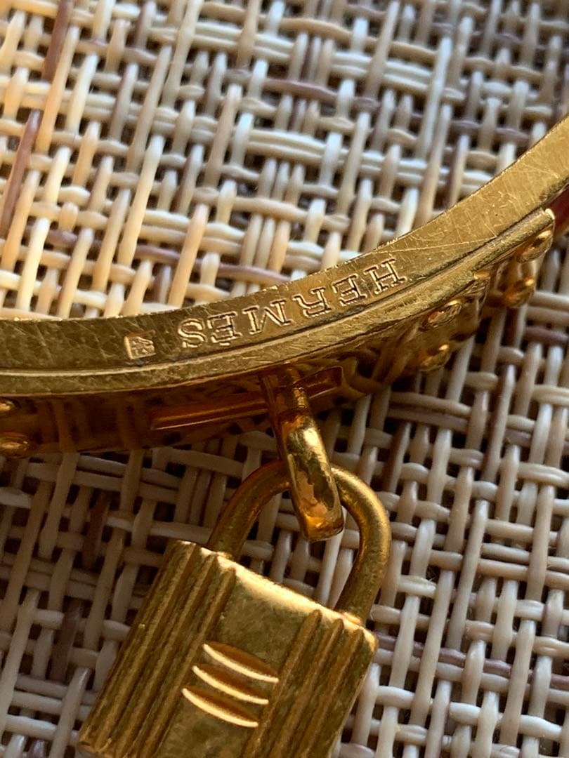 HERMESエルメス ケリーバングル カデナ バングル 金メッキ×リザード 赤