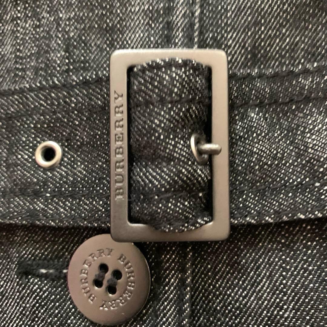 バーバリーロンドン　デニムジャケット　Ｌ　ブラックデニム　ベルト付　ノバチェック