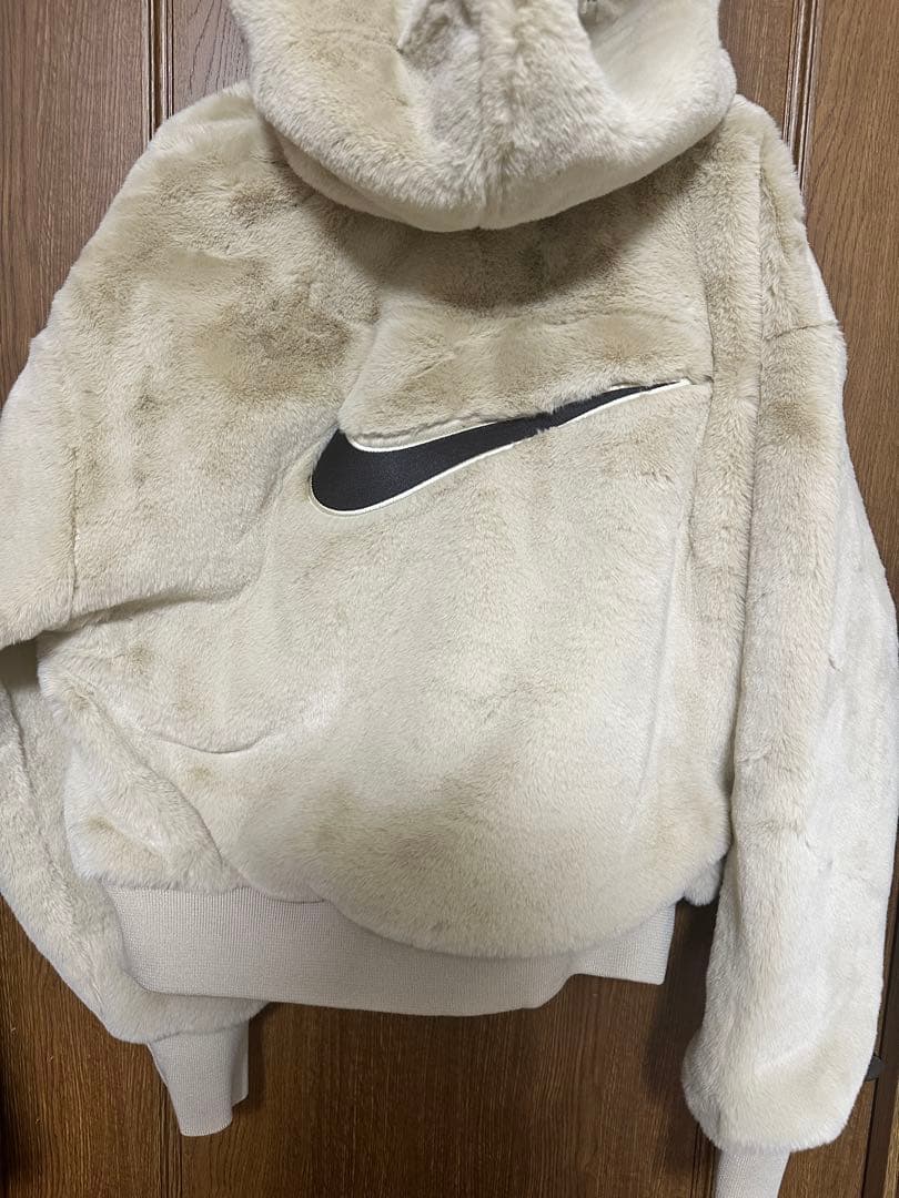 新品タグ付 NIKE フェイクファージャケット パーカー ベージュXXL 2XL